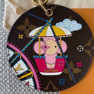 ❌SOLD❌Louis Vuitton Big Wheel Charm Key Ring